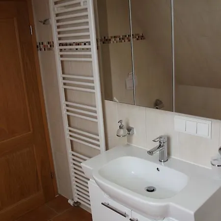 Haus Der Berge بيت للعطل *