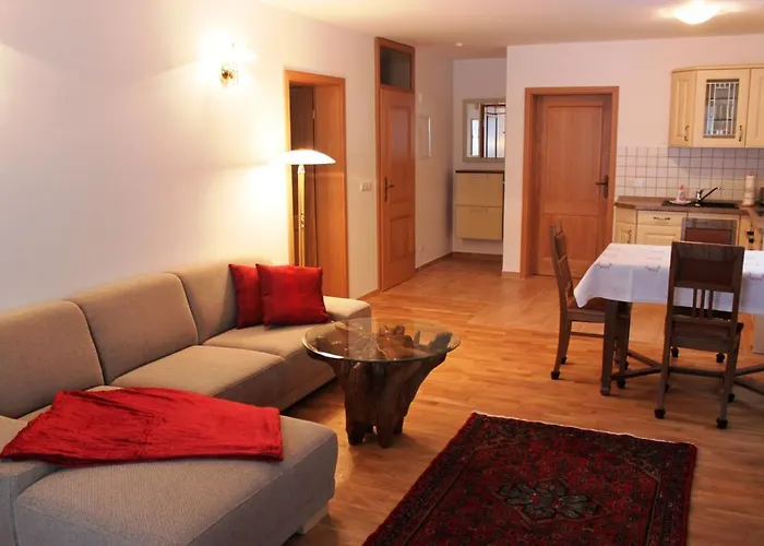 Haus Der Berge Tatil Evi